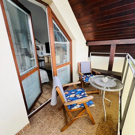 Nova Apartment