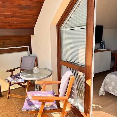 Nova Apartment *